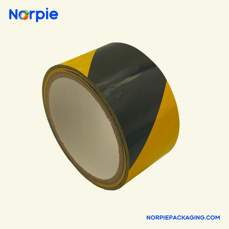 Cinta de advertencia negra y amarilla